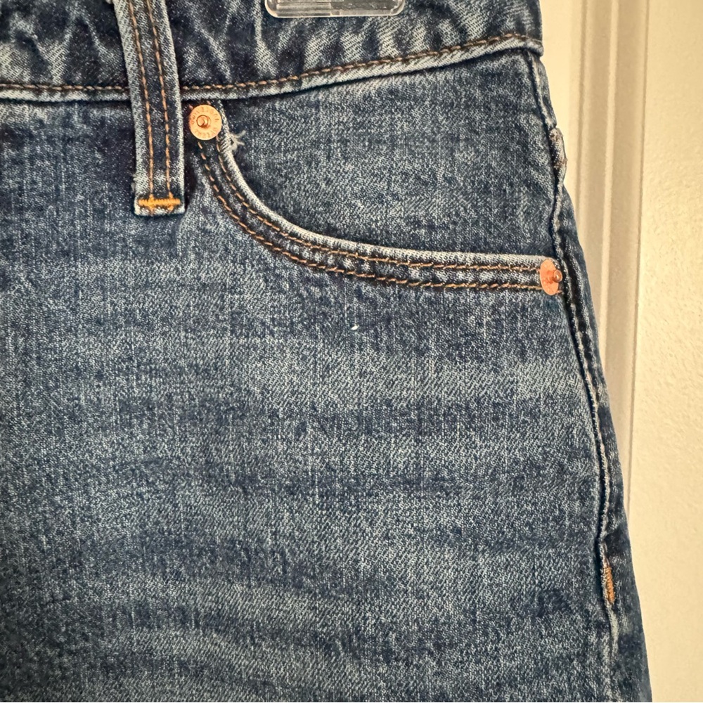 Universal Thread Dark Wash Vintage Midi Jean Shorts, 0 - Picture 5 of 13